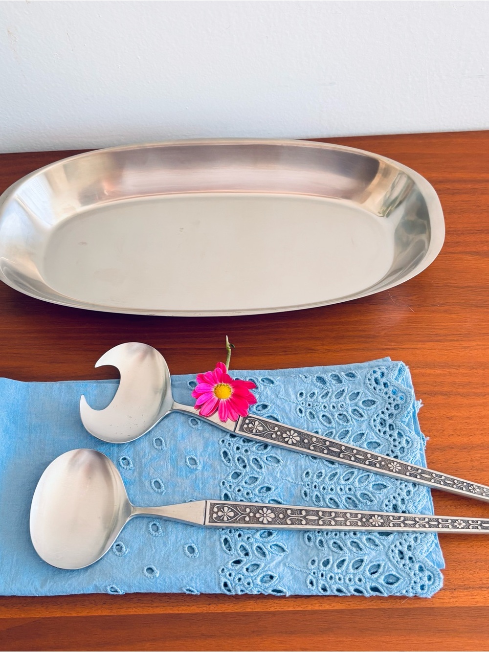 Stainless Steel Serving Platter and Utensil Set - MCM Japan